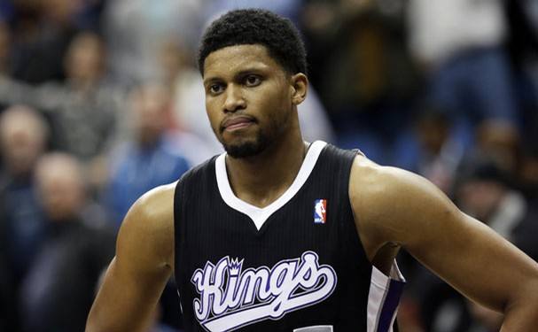 他的声音在 他的声音在