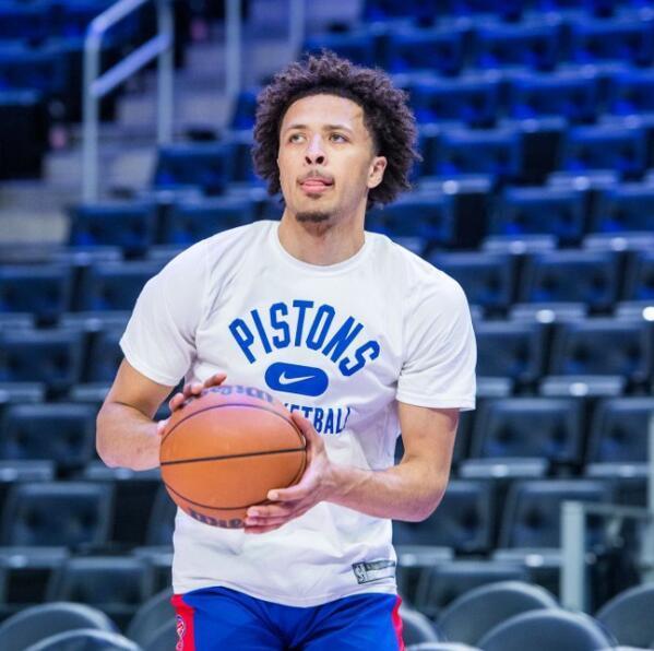 进入季后赛 进入季后赛