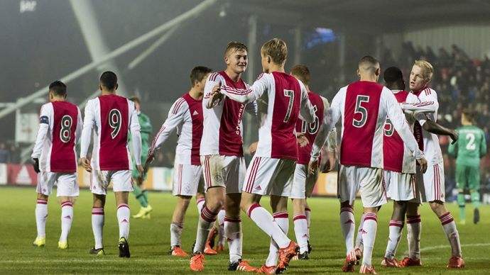 后卫朱尔斯 后卫朱尔斯