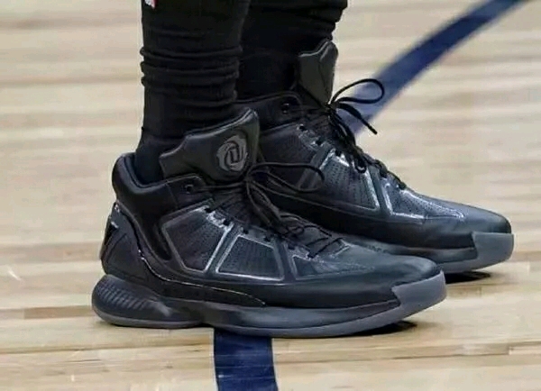 新援超离谱 新援超离谱